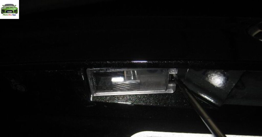 ford escape license plate light not working